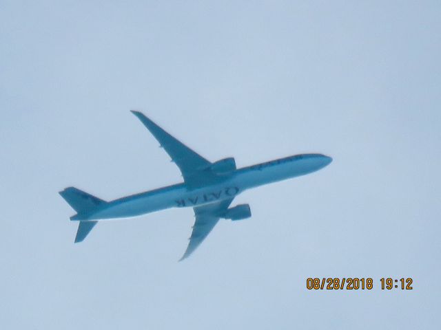 BOEING 777-300ER (A7-BAO)