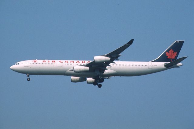 Airbus A340-300 (C-FYKZ) - Final Approach to Narita Intl Airport Rwy34L on 2003/06/06