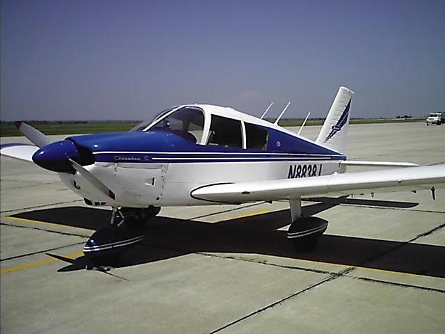 Piper Cherokee (N8838J)