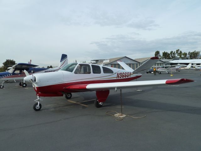 Beechcraft 35 Bonanza (N9660Y)