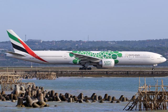 BOEING 777-300 (A6-ENB) - "Expo 2020 Dubai UAE" livery