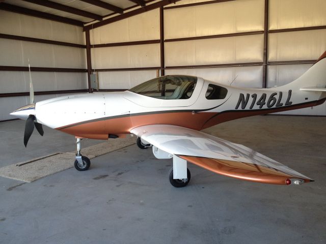 Lancair Legacy 2000 (N146LL)