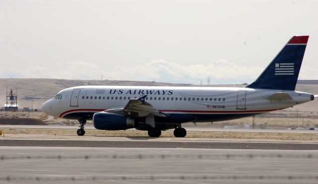 Airbus A319 (N812AW)