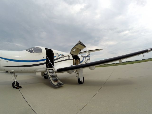 Pilatus PC-12 (N121PH)