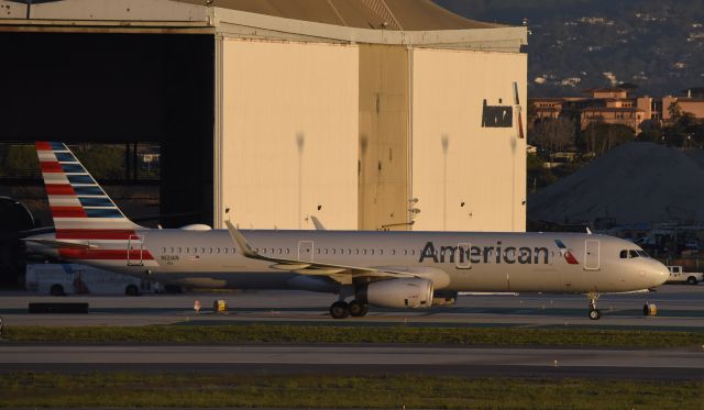 Airbus A321 (N121AN) - Taxiing to gate at LAX