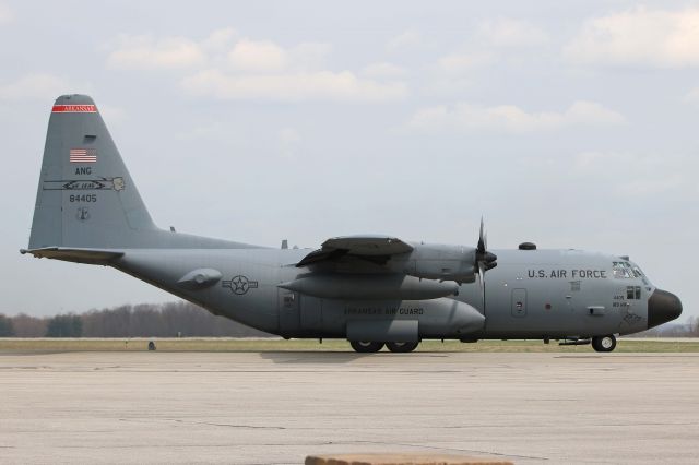 Lockheed C-130 Hercules (88-4405) - A Lockheed Martin C-130H Hercules from the 189th Airlift Wing, Little Rock AFB, AR, taxiing for departure on 18 Apr 2019. 