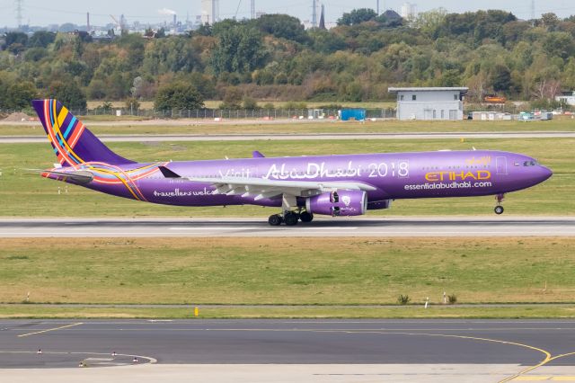 Airbus A330-300 (A6-AFA) - 31.08.2018