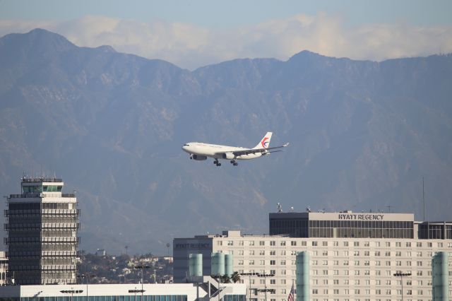 Airbus A330-200 (B-6543)