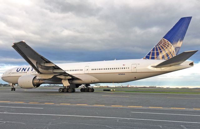 Boeing 777-200 (N780UA) - BOS to SFO The longest domestic route in the system.  2704 mileage plus miles