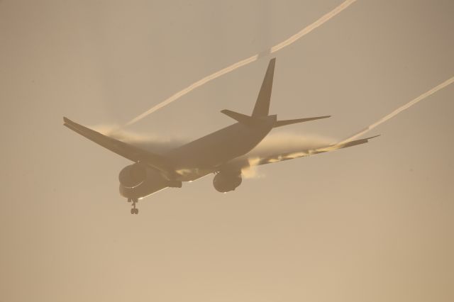 BOEING 777-300ER (RP-C7773)