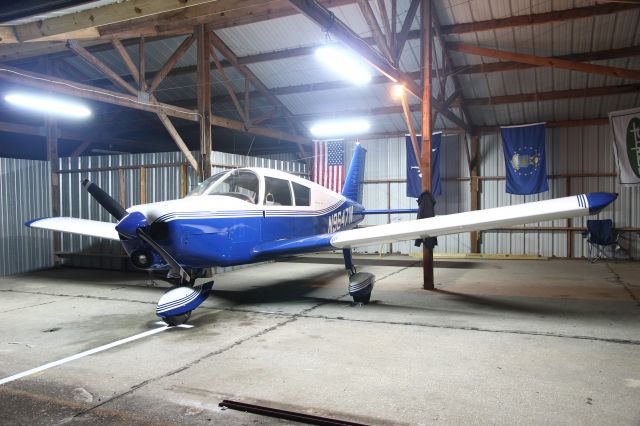 Piper Cherokee Arrow (N9647W)