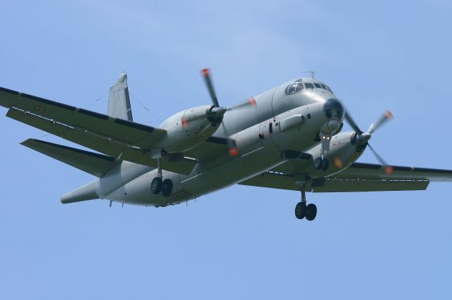 FNY5 — - French Naval Aviation  Dassault-Breguet Atlantique II (ATL2), Landivisiau Naval Air Base (LFRJ)