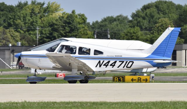 Piper Cherokee (N44710) - Airventure 2017