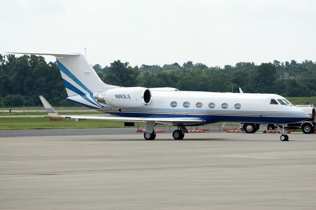 Gulfstream Aerospace Gulfstream IV (N883LS) - Las Vegas Sands G-IV on the ramp, June 2013. This registration is now assigned to a 737-700.