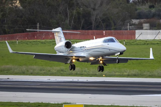 Learjet 40 (OE-GXX)