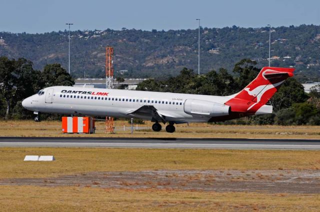 McDonnell Douglas MD-90 (VH-NXK)