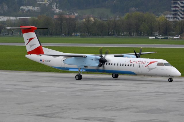 de Havilland Dash 8-400 (OE-LGN)