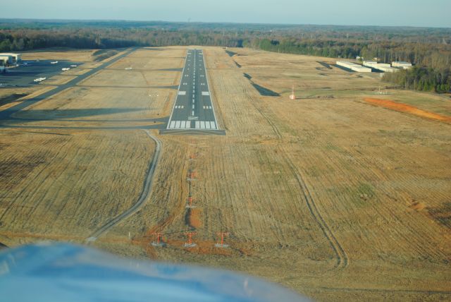 Beechcraft Bonanza (36) (N1116A) - Landing at KUZA