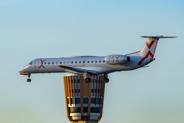 Embraer ERJ-135 (N243JX) - A JSX ERJ135 landing at PHX on 2/5/23. Taken with a Canon R7 and Tamron 70-200 G2 lens.