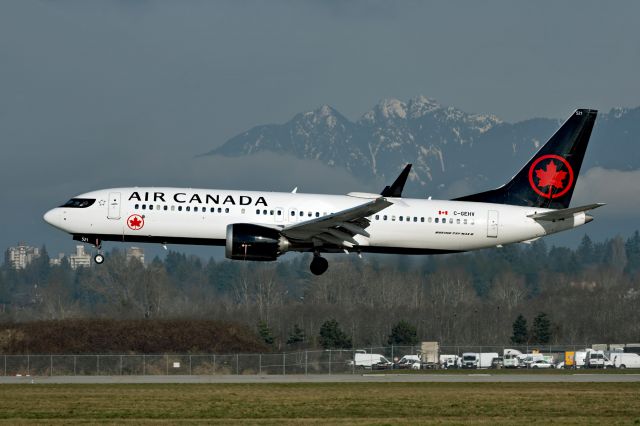 Boeing 737 MAX 8 (C-GEHV)