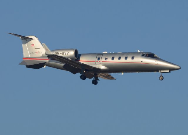 Learjet 60 (OE-GVP) - 11/12/2013