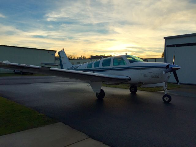 Beechcraft Bonanza (36) (N35TD)