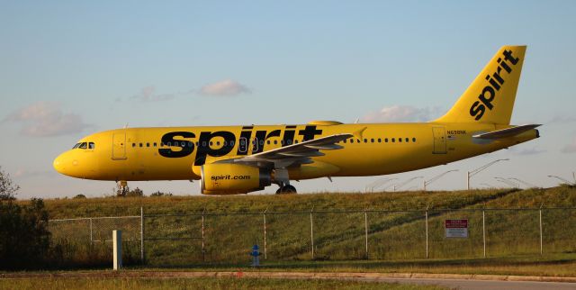 Airbus A320 (N678NK) - 10/08/22 taxiing in on Juliet from Rwy 35R