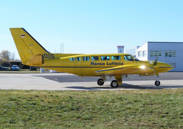 Cessna 404 Titan (D-IDOS)