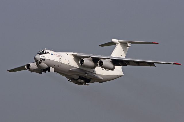 Ilyushin Il-76 (TSO76024)