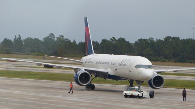 Boeing 757-200 (N522US) - Delivered to Northwest Airlines in 1987br /Delivered to Delta Air Lines in 2010