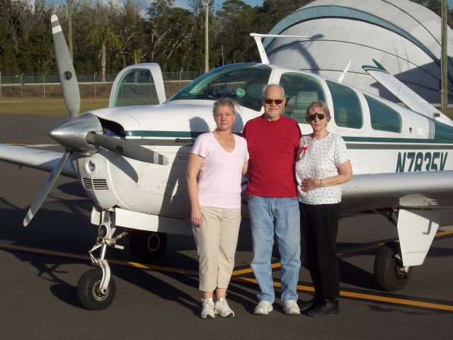 Beechcraft 35 Bonanza (N7835V) - X40 Anee,Dave,Judi