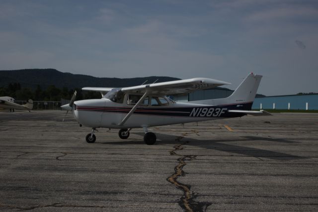 Cessna Skyhawk (N1983F) - N1983F CESSNA C172 SPORTS FLYERS ASSOCIATION INC SCHENECTADY, NEW YORK br /KDDH William H. Morse State Airport (Bennington, VT)br /Photo taken by Christopher Wright 