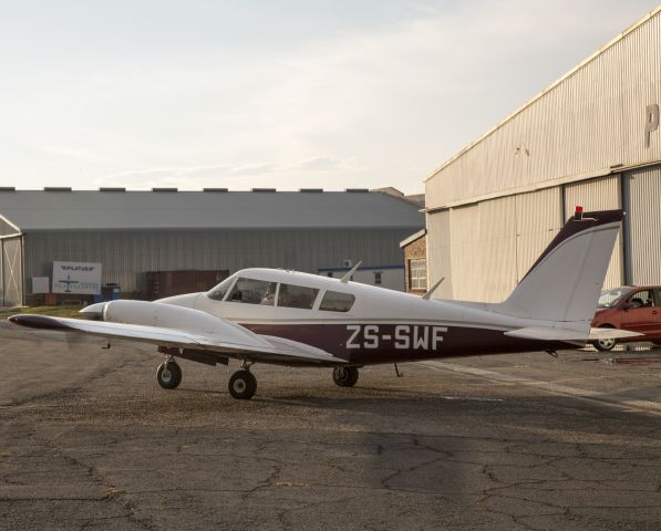 ZS-SWF —