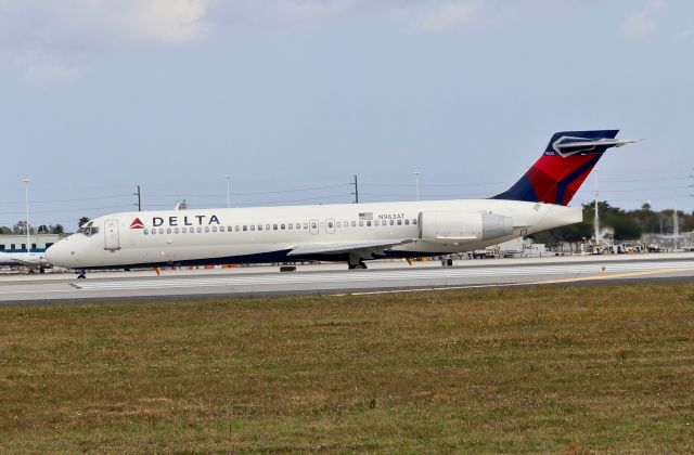 Boeing 717-200 (N963AT)