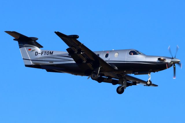 Pilatus PC-12 (D-FTOM)