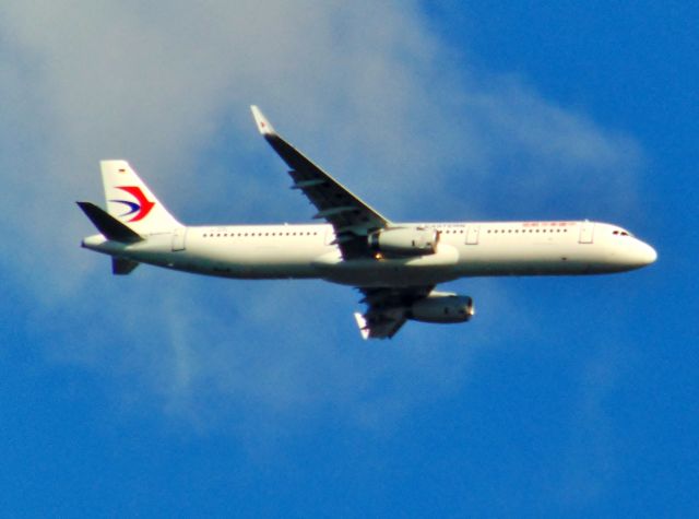 Airbus A321 (D-AVXV)