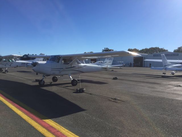 Cessna 152 (VH-BFO)