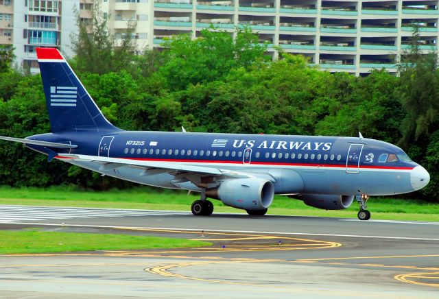 Airbus A319 (N732US) - US Airways Airbus A319-112 N732US (cn 1203)  San Juan - Luis Munoz Marin International (SJU / TJSJ) Puerto Rico, September 6, 2009  Aeroparque Photo: Tomás Del Coro