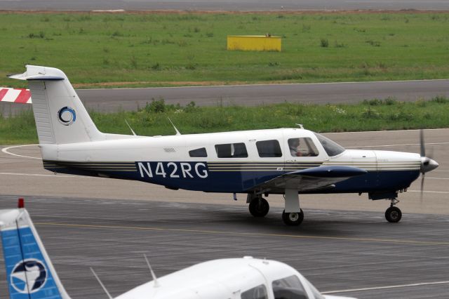 Piper Lance 2 (N42RG)