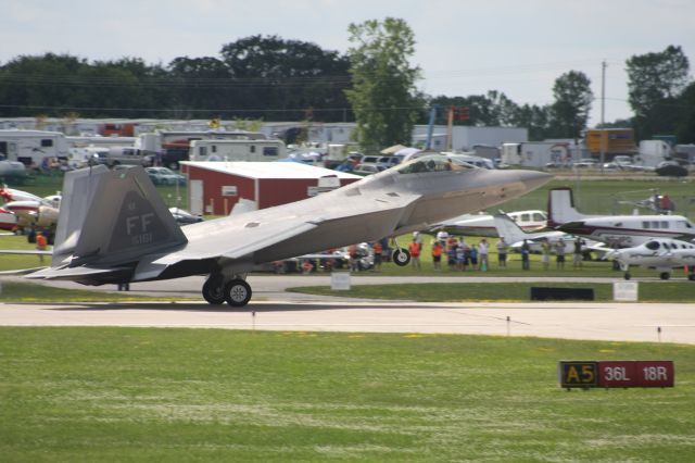 Lockheed F-22 Raptor (AFR08161) - Oshkosh 2015