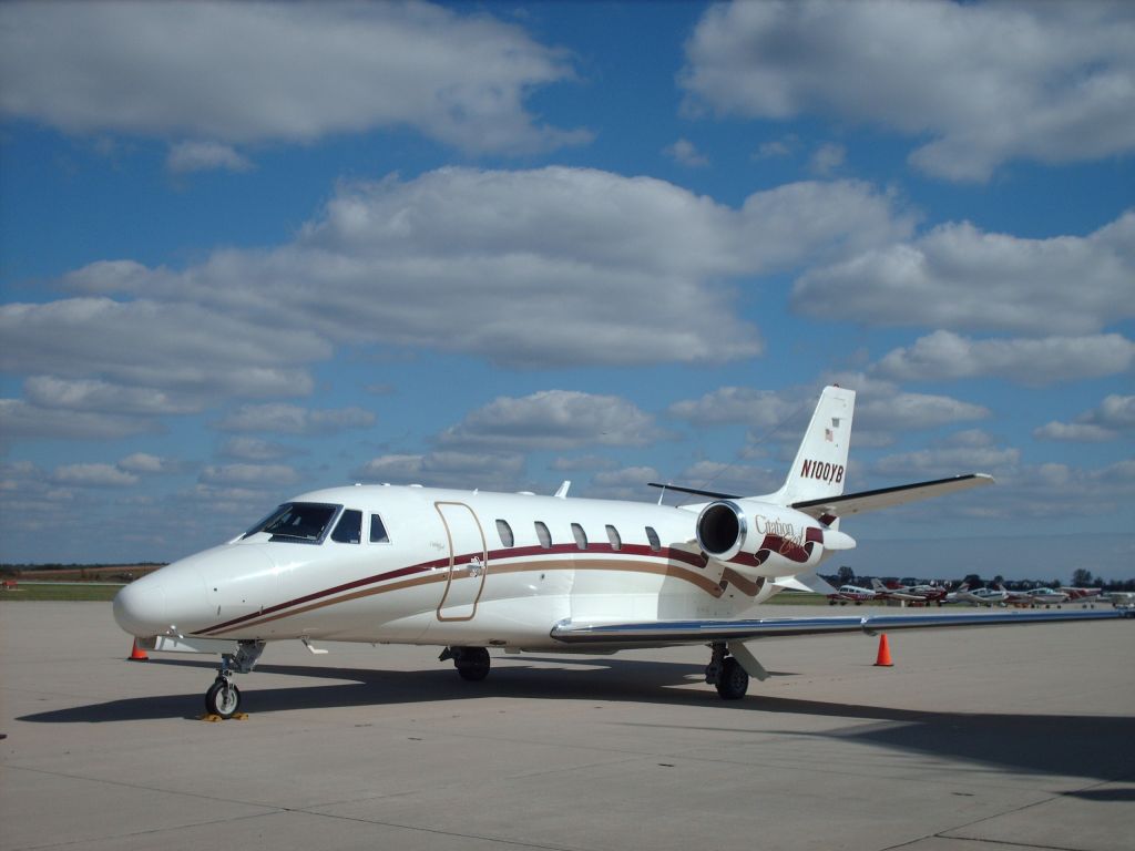 Cessna Citation Excel/XLS (N100YB)