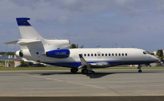 Dassault Falcon 7X (LX-LMS)