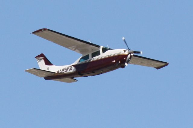 Cessna Centurion (N499HB) - N499HB departs Runway 14 at Sarasota-Bradenton International Airport