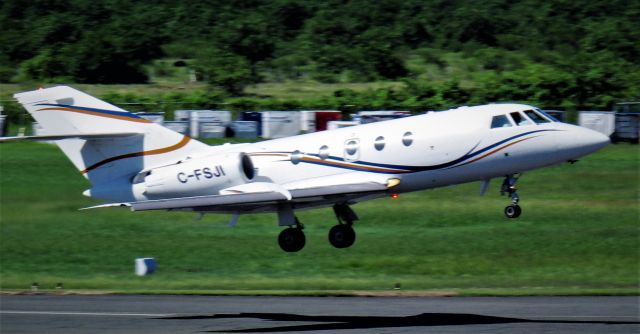 Dassault Falcon 20 (C-FSJI)