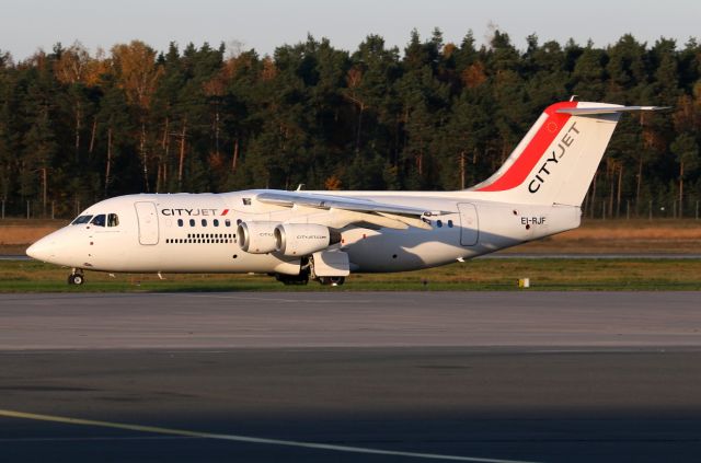 Avro Avroliner (RJ-85) (EI-RJF)