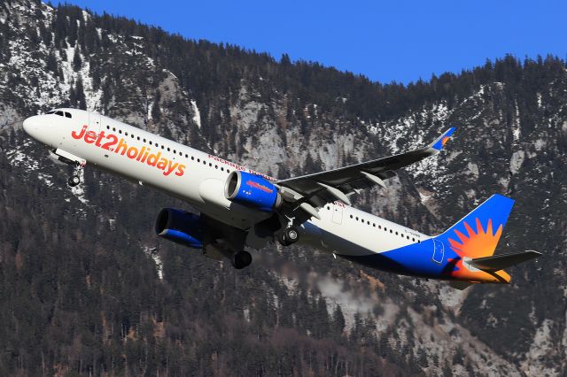 Airbus A321 (G-SUNB)