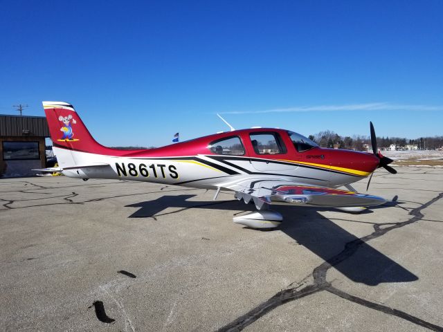 Cirrus SR-22 (N861TS)