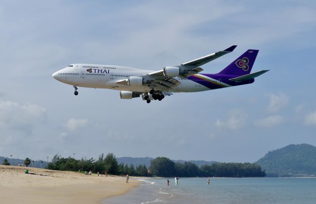 Boeing 747-400 (HS-TGX) - Phuket(HKT) R/W09 2018/04/03