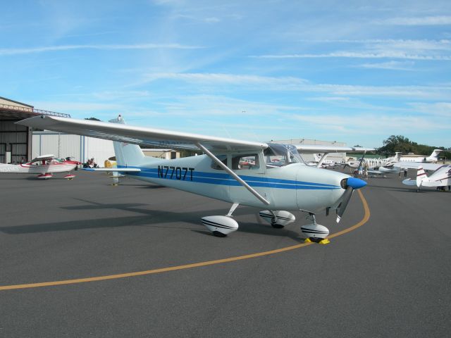 Cessna Skyhawk (N7707T) - 1960 Cessna 172A