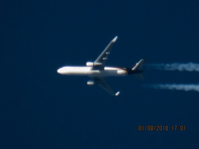 BOEING 767-300 (N347UP)